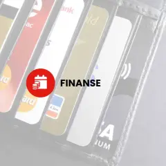 Portfel z kartami kredytowymi. Aktualne zestawienie i aktualne zadłużenie w finansach.