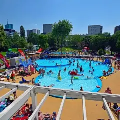 Warszawa z dzieckiem: 20+ pomysłów na niezapomnianą przygodę!