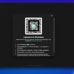 Ekran logowania do WhatsAppa z kodem QR do zeskanowania. Proces instalacji WhatsAppa na komputerze.
