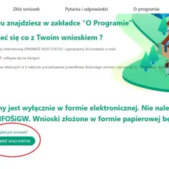Ilustracja przedstawia dom z panelami słonecznymi, symbolizujący program "Mój Prąd". Obok znajdują się przyciski do składania i sprawdzania wniosków.