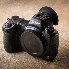 Nikon Z6II, profesjonalny aparat bezlusterkowy, gotowy do uchwycenia Twoich najlepszych ujęć.