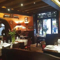 Gdzie zjeść w Weronie? Najlepsze miejsca na smaczne posiłki