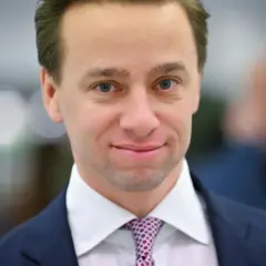 Krzysztof Bosak - kim jest i jakie ma znaczenie w polityce?