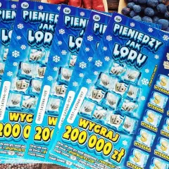 Pieniędzy jak lodu zdrapka – poznaj zasady, wygrane i więcej informacji