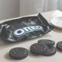 Ile kalorii ma Oreo? Sprawdź wartości i jedz świadomie!