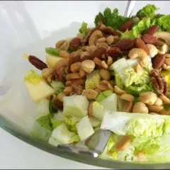 Domina las ensaladas con frutos secos: recetas y trucos de chef