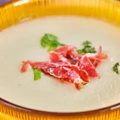 Sopa de melón: refrescante, fácil y con trucos de chef para el verano