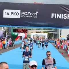 Ile po jedzeniu można biegać, aby uniknąć dyskomfortu i poprawić wyniki?