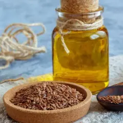 Siemię lniane obniża cholesterol: jak stosować dla serca?