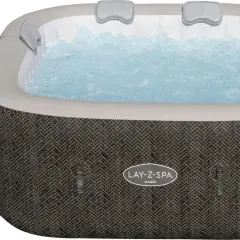 Lay-Z-Spa: Wybierz idealne jacuzzi, poznaj koszty i ciesz się zimą!