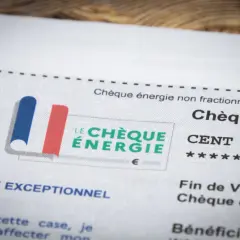 Le chèque énergie, censé aider à payer les factures, n'a pas été reçu. Le document montre le logo et le texte "Chèque énergie".