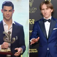 Cristiano Ronaldo z trofeum, obok Luka Modrić, który zdobył Złotą Piłkę.
