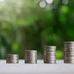 Zarobki doradcy inwestycyjnego w Polsce: Ile naprawdę zarobisz?