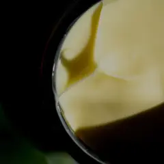 Balsam brązujący: Jak stosować? Naturalna opalenizna bez smug i plam