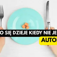Ręce trzymają sztućce nad talerzem z marchewką. Tekst pyta "W co się dzieje kiedy nie jesz 24h?", a poniżej hasło "AUTOFAGIA".