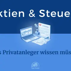 Aktien & Steuern: Erfahren Sie, wie Sie Ihre Aktien steuerfrei nach 12 Monaten verkaufen können. Illustration zeigt Laptop mit Charts, Steuerdokument und Geld.
