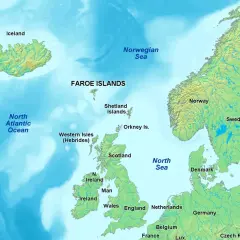 Wyspy Owcze leżą na Morzu Norweskim, między Islandią a Szkocją.