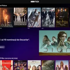 Ekran główny HBO Max z miniaturami popularnych seriali i filmów, w tym "Gra o Tron" i "Diuna".