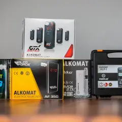 Alkomat: jaki wybrać? Postaw na elektrochemiczny i uniknij kar