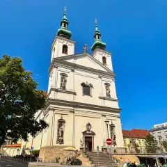 Kto założył kościół? Odkryj nieznane fakty o jego początkach