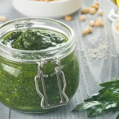 Gorzkie pesto z pietruszki? Uratuj smak! Przyczyny i porady.