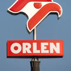 Gdzie kupić e-toll w Orlen? Sprawdź stacje i łatwe sposoby zakupu