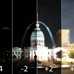 Sekwencja zdjęć prezentująca efekt bracketingu ekspozycji: od ciemnego nocnego krajobrazu z łukiem Gateway Arch po jaśniejszy widok miasta o zmierzchu.