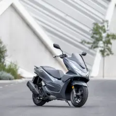 Honda PCX 125 cena: Nowy, używany, koszty. Ile naprawdę zapłacisz?