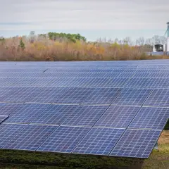 Fotowoltaika off-grid z magazynem: Czy to Twoja droga do niezależności?