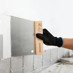 Jaki klej do gresu 60x60? Wybierz najlepszy produkt i uniknij problemów