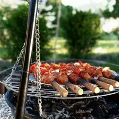 Grillowanie w Żabce: najlepsze promocje i produkty na sezon grilla