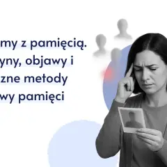 Kobieta zamyślona, trzymająca zdjęcie, zmaga się z problemami z pamięcią. Tytuł informuje o przyczynach, objawach i metodach poprawy pamięci.