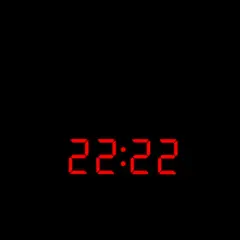 Cyfrowy zegar pokazuje 22:22. Ta godzina, 22.22 znaczenie, często kojarzona jest z równowagą i harmonią.