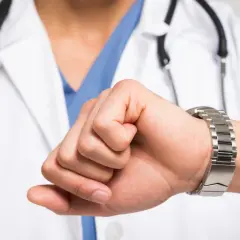 Jak odwołać wizytę u lekarza i uniknąć problemów z rejestracją