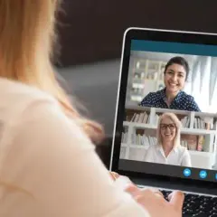 Jak podzielić ekran Windows 10 i poprawić swoją efektywność pracy