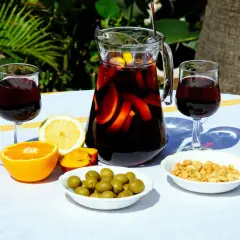 Przekąski do alkoholu: Idealne połączenia do wódki, piwa i wina