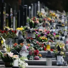 Co oznacza sen o pogrzebie? Odkryj jego ukryte znaczenie i emocje