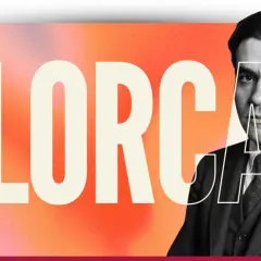 Retrato de Federico García Lorca con la palabra "LORCA" superpuesta. La imagen evoca la trágica historia de como murio Federico García Lorca.