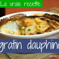 Le vrai gratin dauphinois origine : un plat de pommes de terre gratinées, doré et savoureux, prêt à être dégusté.