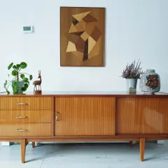 Meble retro PRL – jak znaleźć unikalne i stylowe elementy wnętrz