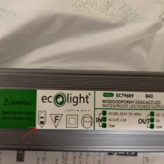 Zasilacz LED ecolight, model EC79609, wodoodporny. Ostrzeżenie: wysoka temperatura, nie dotykać.