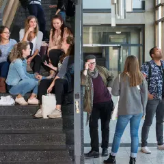 Studenten auf Treppen und im Flur. Eine Gruppe junger Leute, die sich auf einer Treppe unterhalten, vielleicht nach einem Kurs im berufsbegleitenden Studium Berlin.