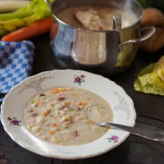 Minestra d'Orzo Trentina: Ricetta Perfetta e Benefici