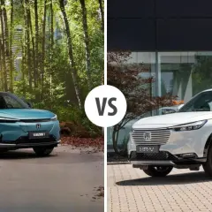 Dwa modele Honda HR-V: jeden niebieski na tle lasu i miasta, drugi biały przed nowoczesnym budynkiem.