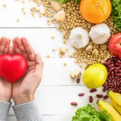 Jak pozbyć się cholesterolu: skuteczne metody i porady dietetyczne