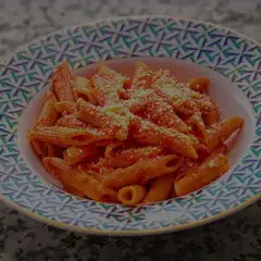 Penne al pomodoro - prosty przepis na pyszne włoskie danie