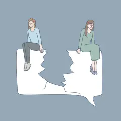 Due donne arrabbiate sedute su una nuvoletta spezzata, simbolo del ghosting in amicizia.