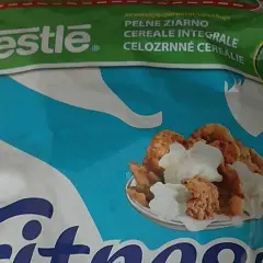 Czy płatki Nestlé Fitness są zdrowe? Odkryj ukryte składniki i zagrożenia