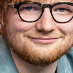 Ed Sheeran skąd pochodzi? Odkryj jego niezwykłe korzenie i wpływy