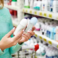 Dezodoranty a rak piersi: co mówią badania? Fakty i mity